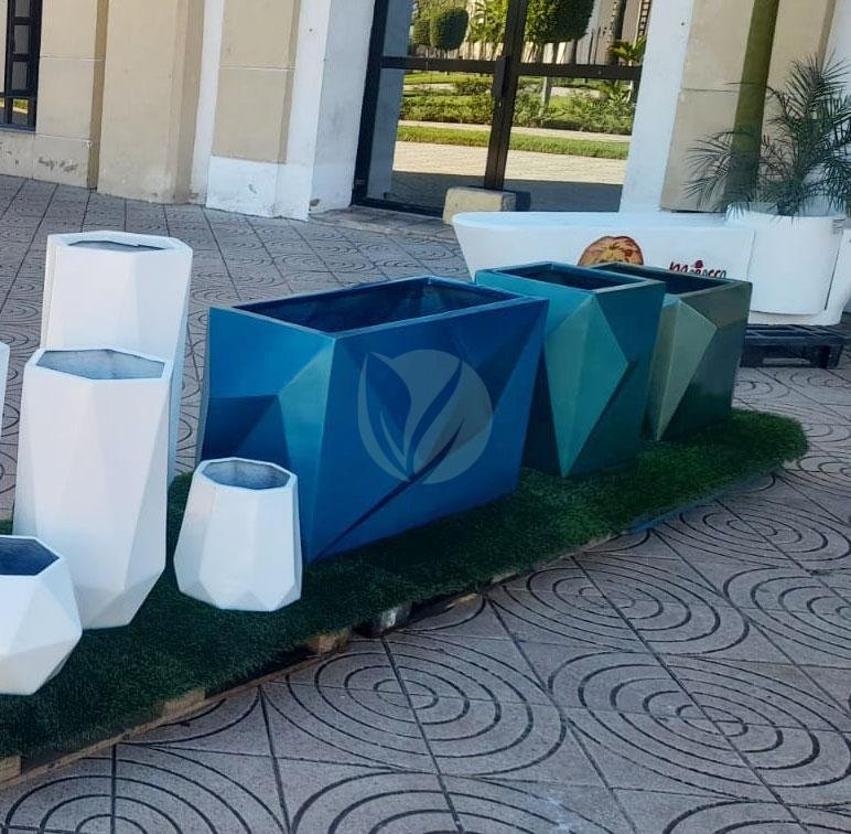 jardiniere-geometrique-polygonale-moderne-3-3