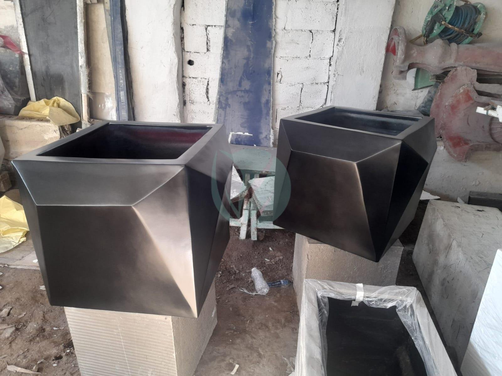 jardiniere-moderne-cubique-polygonale-7