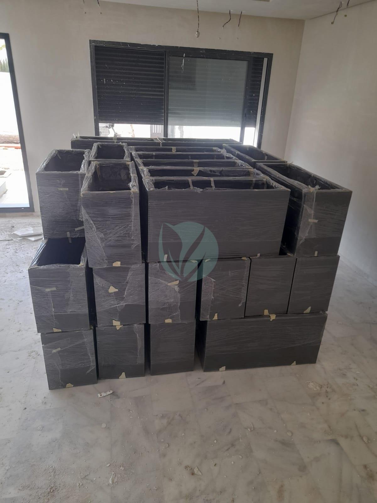 jardiniere polystone cube J-155 – Image 3